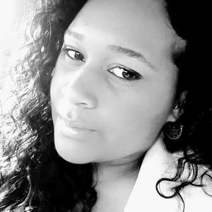 Meet your Posher, Lashonda